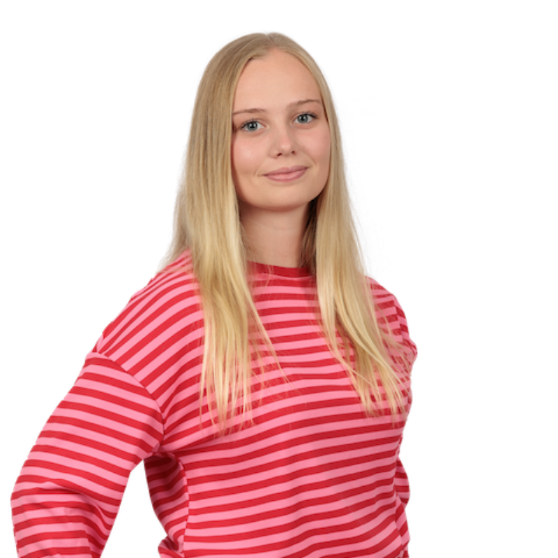 Charlotte Arkenau